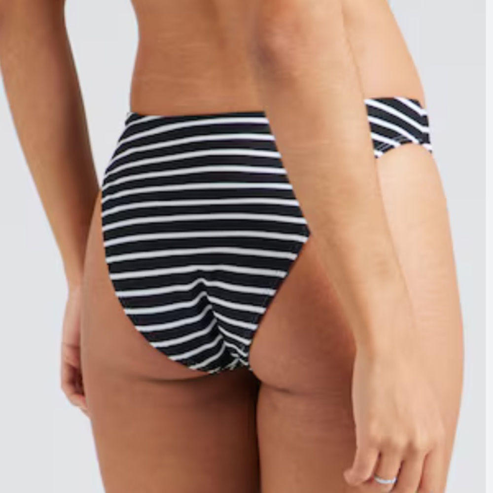 🆕 NWOT Abercrombie & Fitch Black and White Striped 90s Style Bikini Bottom